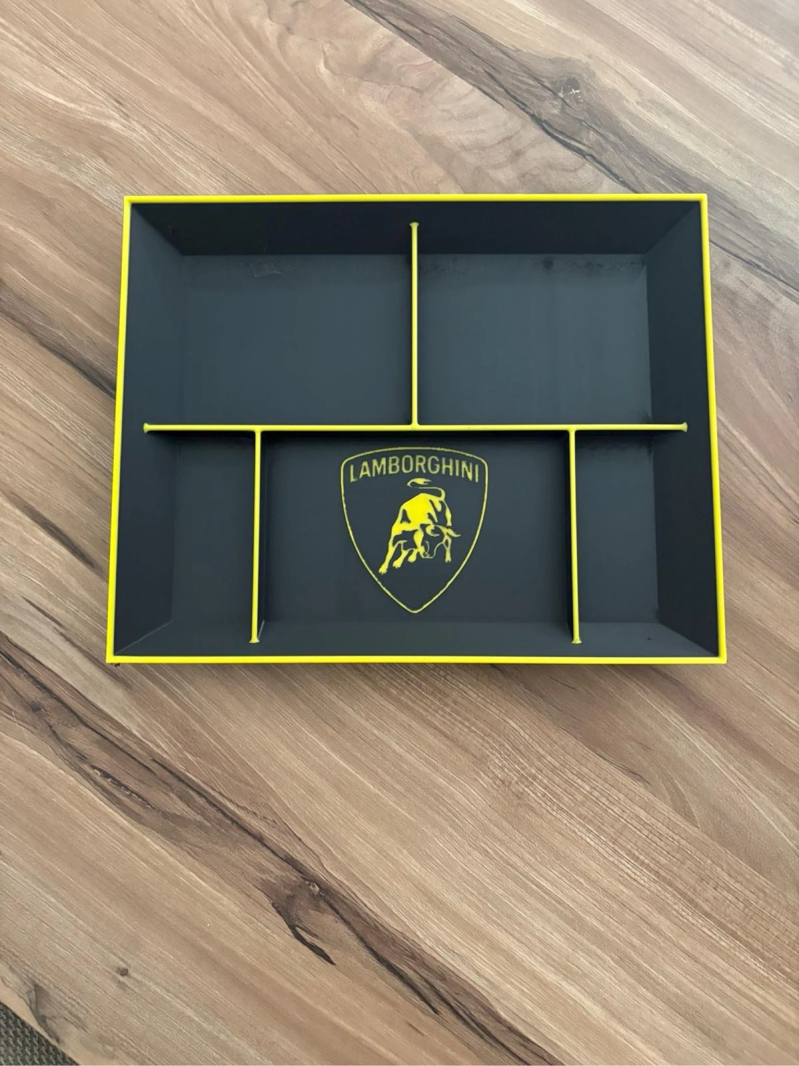 Bandeja organizadora lamborghini – photo 3